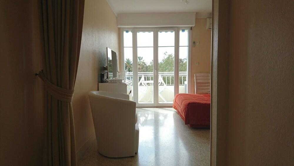 Studio 3 Etoiles Vue Mer 150M Plages Parking Clim Wifi Cannes Zewnętrze zdjęcie