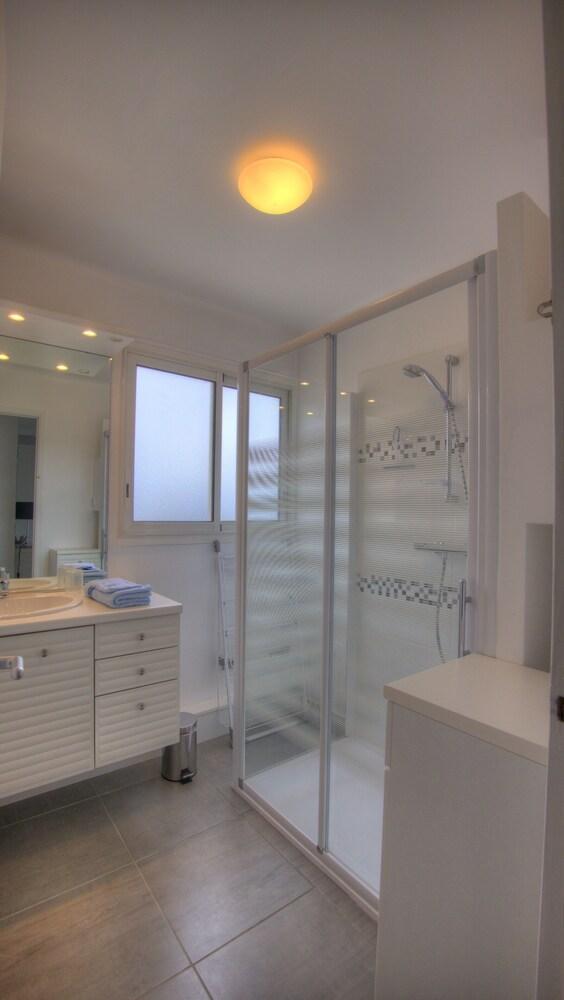 Studio 3 Etoiles Vue Mer 150M Plages Parking Clim Wifi Cannes Zewnętrze zdjęcie
